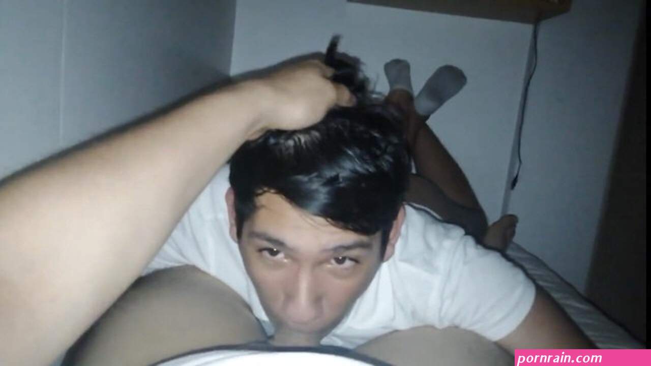 Chupando La Pija a Hetero Oso Maduro peruanolatino Porno Gay Oral Casero
