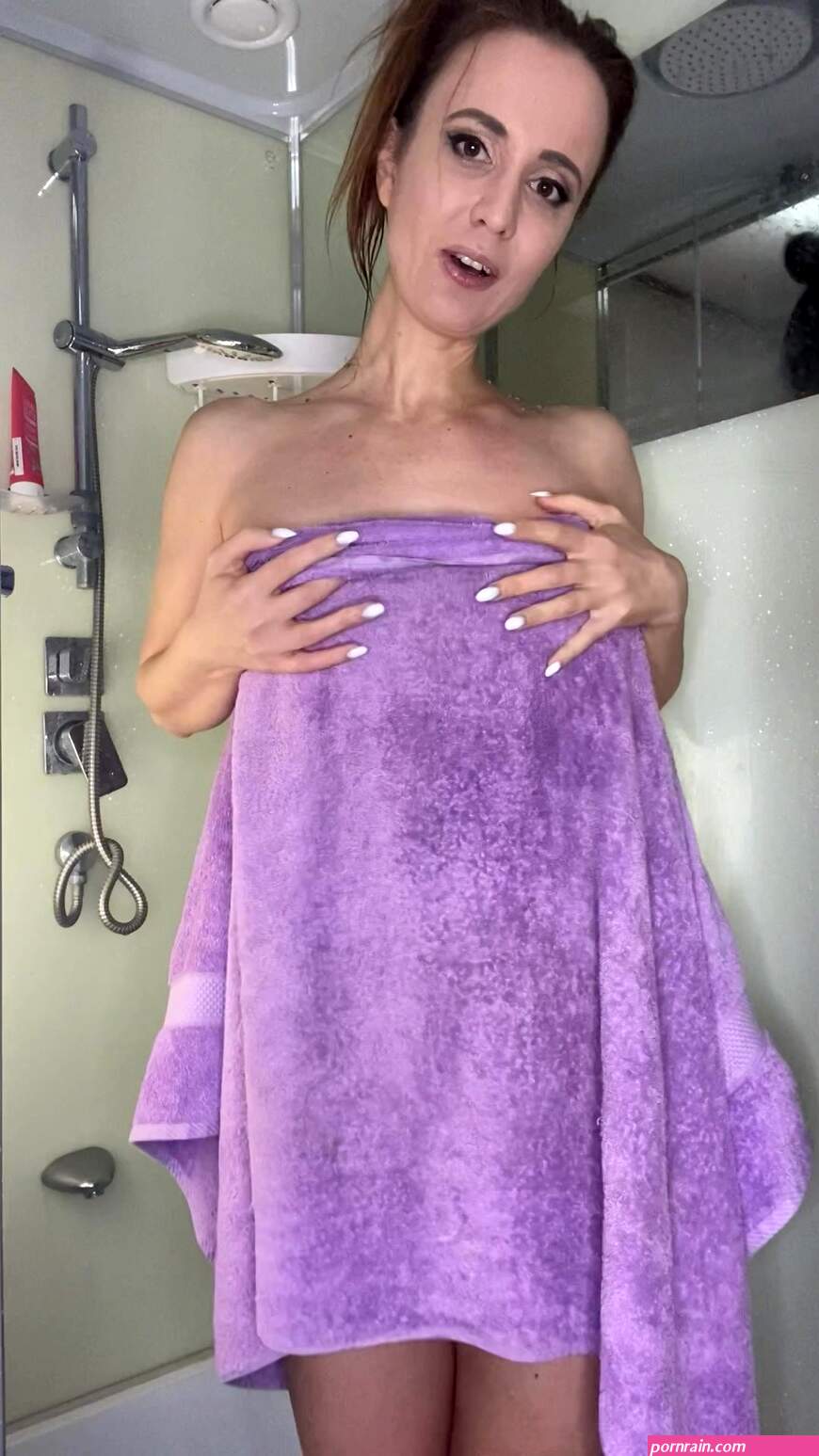 POV virtual sex in shower