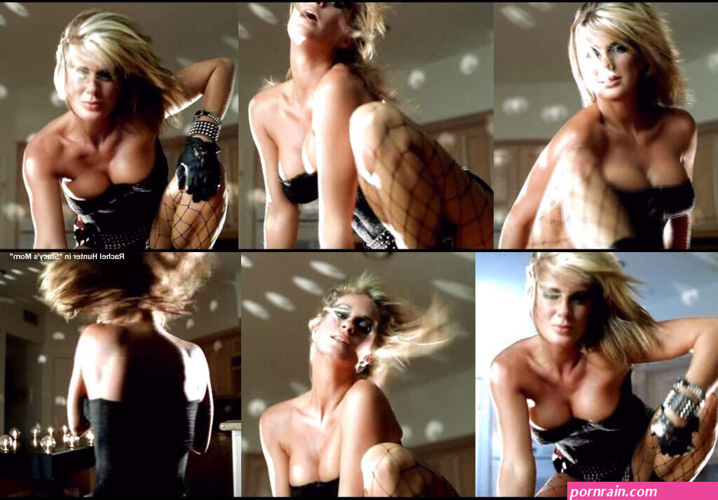 Naked Rachel Hunter in Stacys Mom ANCENSORED
