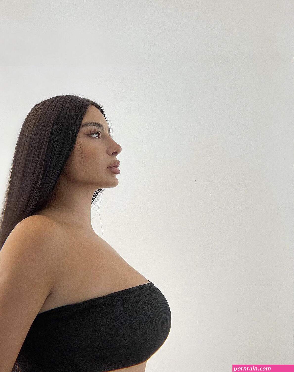 21F Rate my side profile out of 10 Post By Nude Boobs caramelcutie1 on amihot