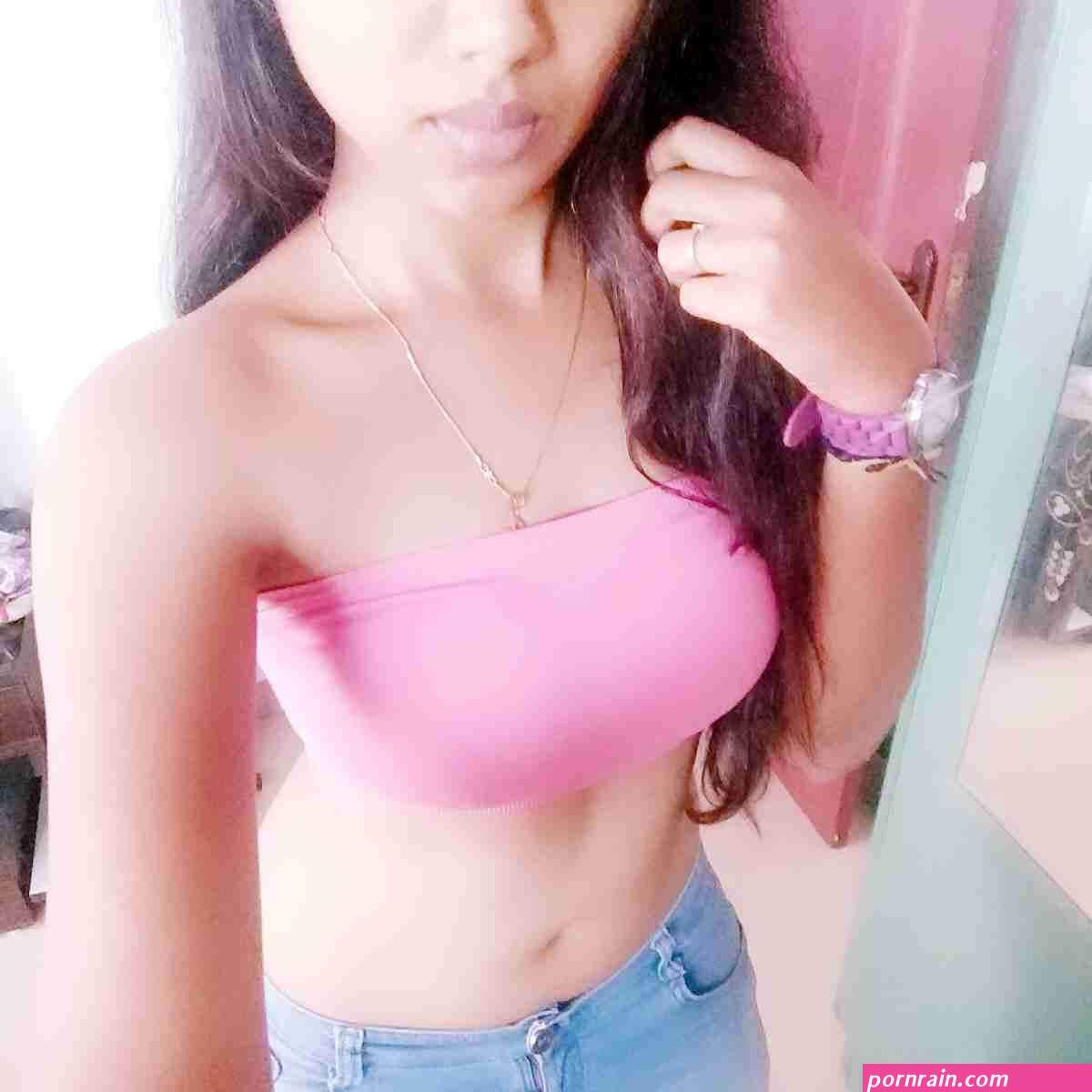 Bengaluru GF naked sexy boobs teasing photos