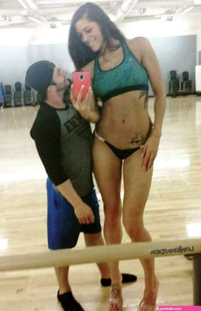 Tallest woman pornstar. HQ Photo Porno.