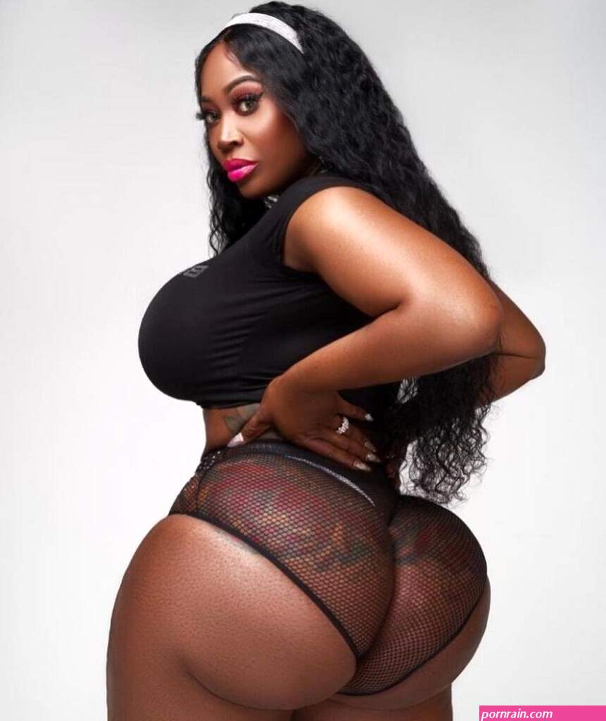 Victoria Cakes nnkeh nm nkeh nm nkem theres a rumour that Nigeria is going to remove the Petroleum Subsidy by February 2022 or thereabouts.