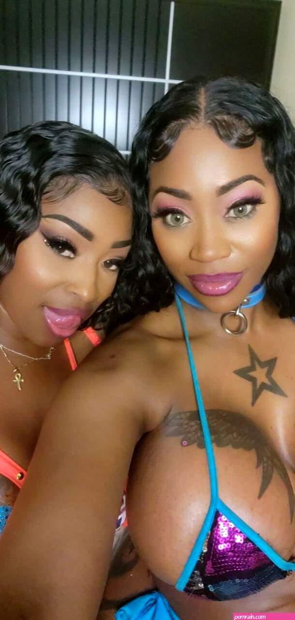 Victoria Cakes on X: hotasscakevicxx Whos ready for ME and SKY BLACK so much NEW 2022 be my vip log on now for FREE VIDEO turn rebill on now