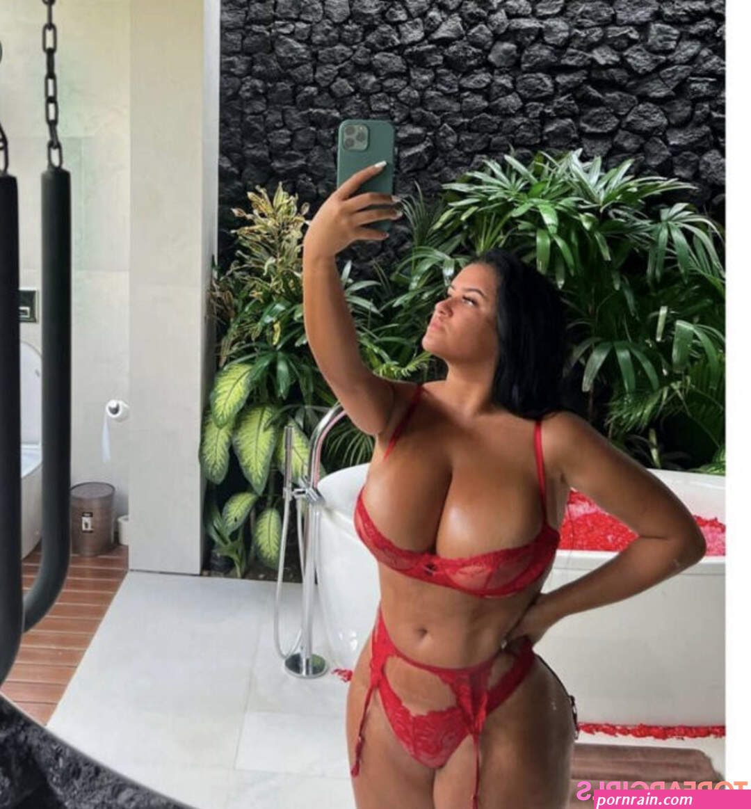 Viphanaaels Nude OnlyFans Leaked
