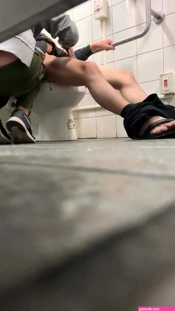 Getting Sucked Off in Toilet