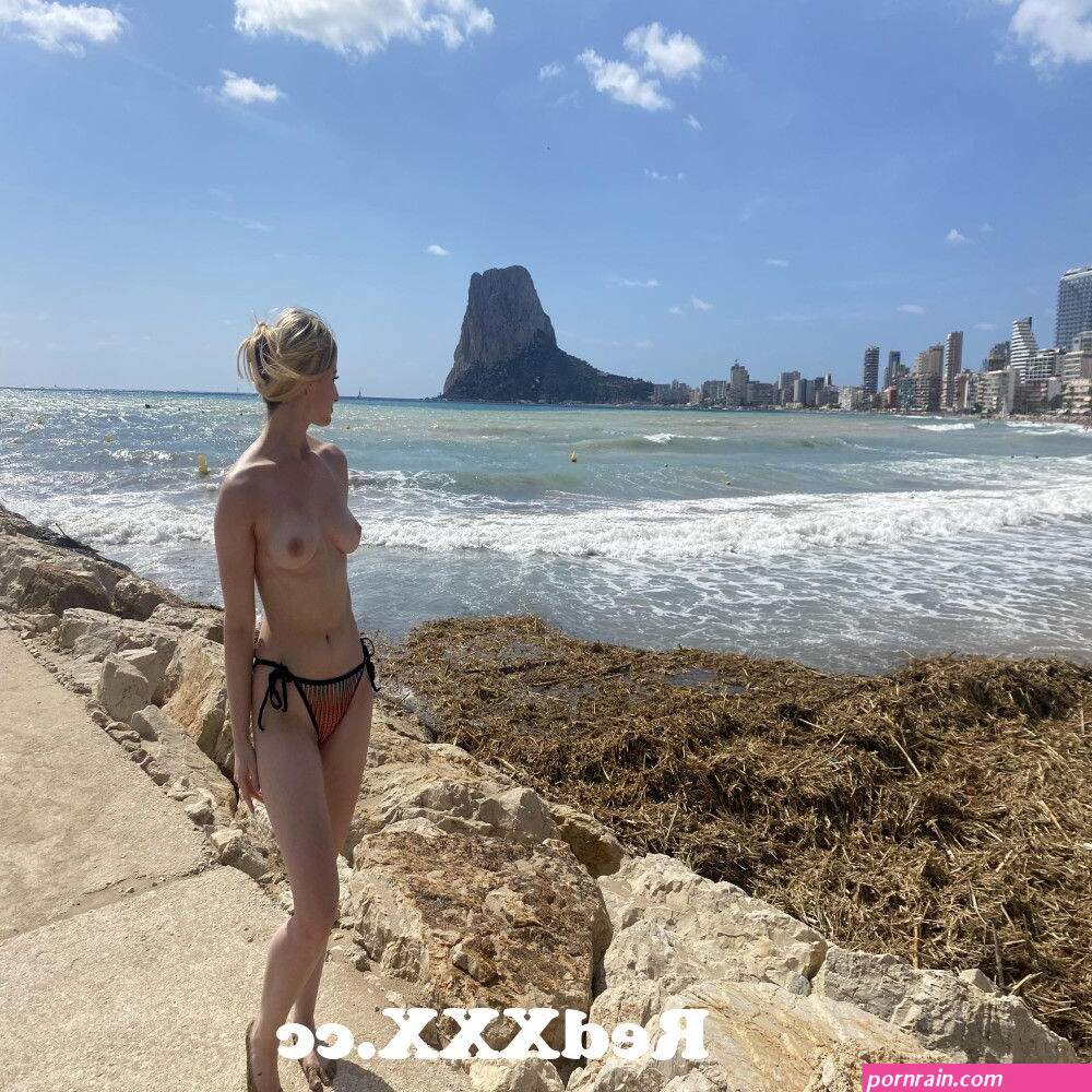 Sun sea and sex on the beach! from dig sea beach aunt Post