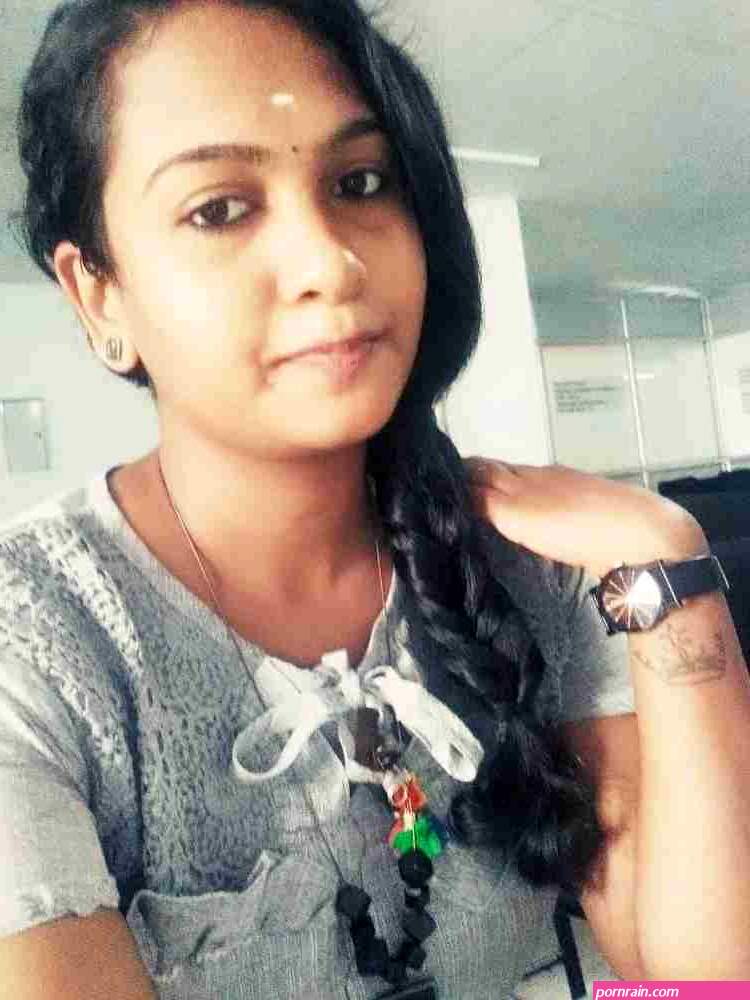 Wayanad mallu big boobs girlfriend naked pics