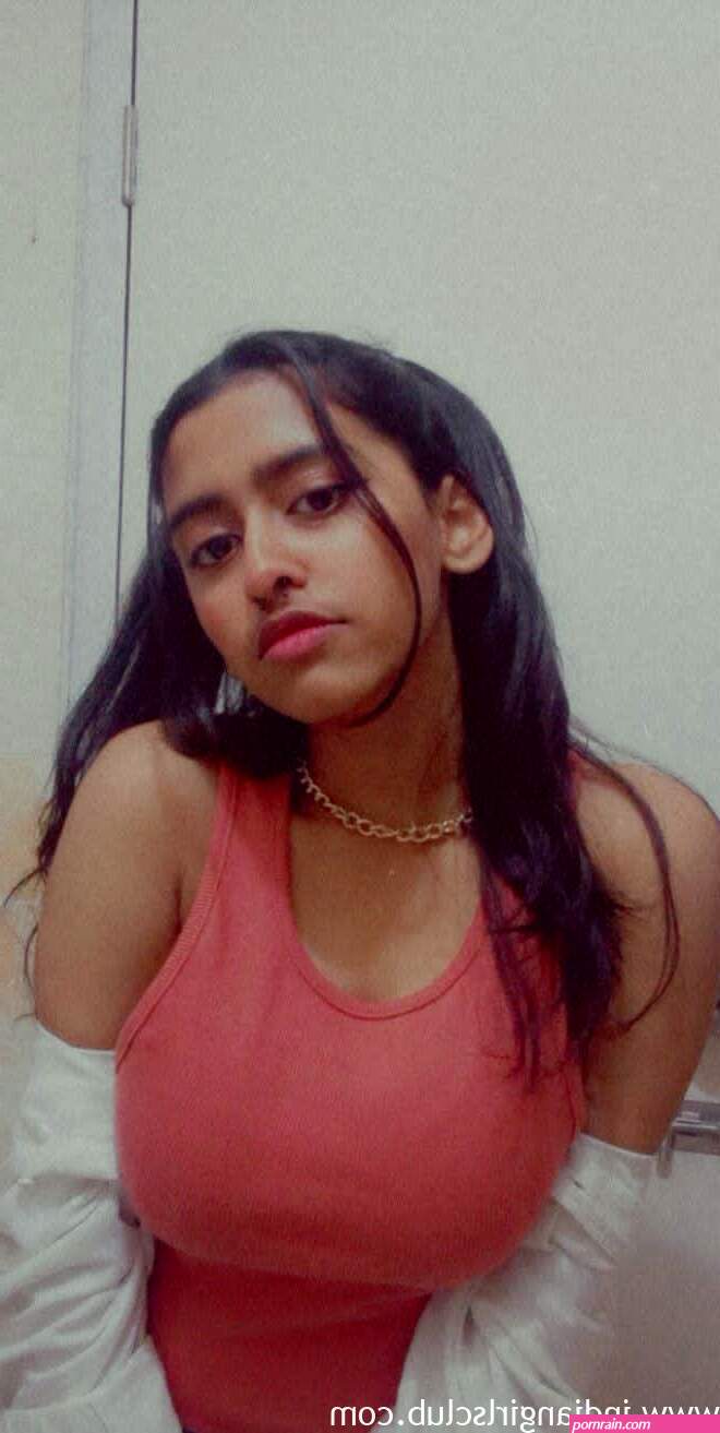 Chubby Beautiful Big Boobs Indian College Babe