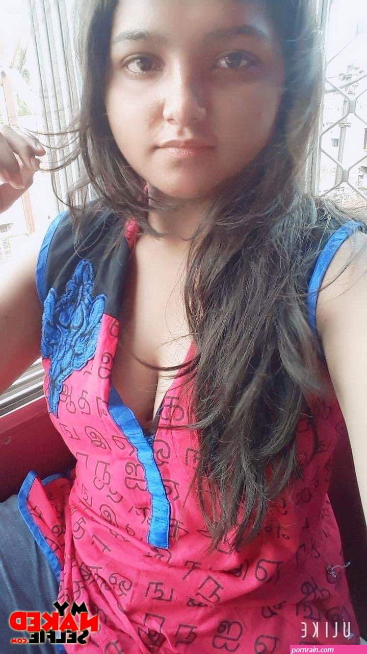 Rare Cute Indian Teen Fiza Naked Beautiful boobs Photos