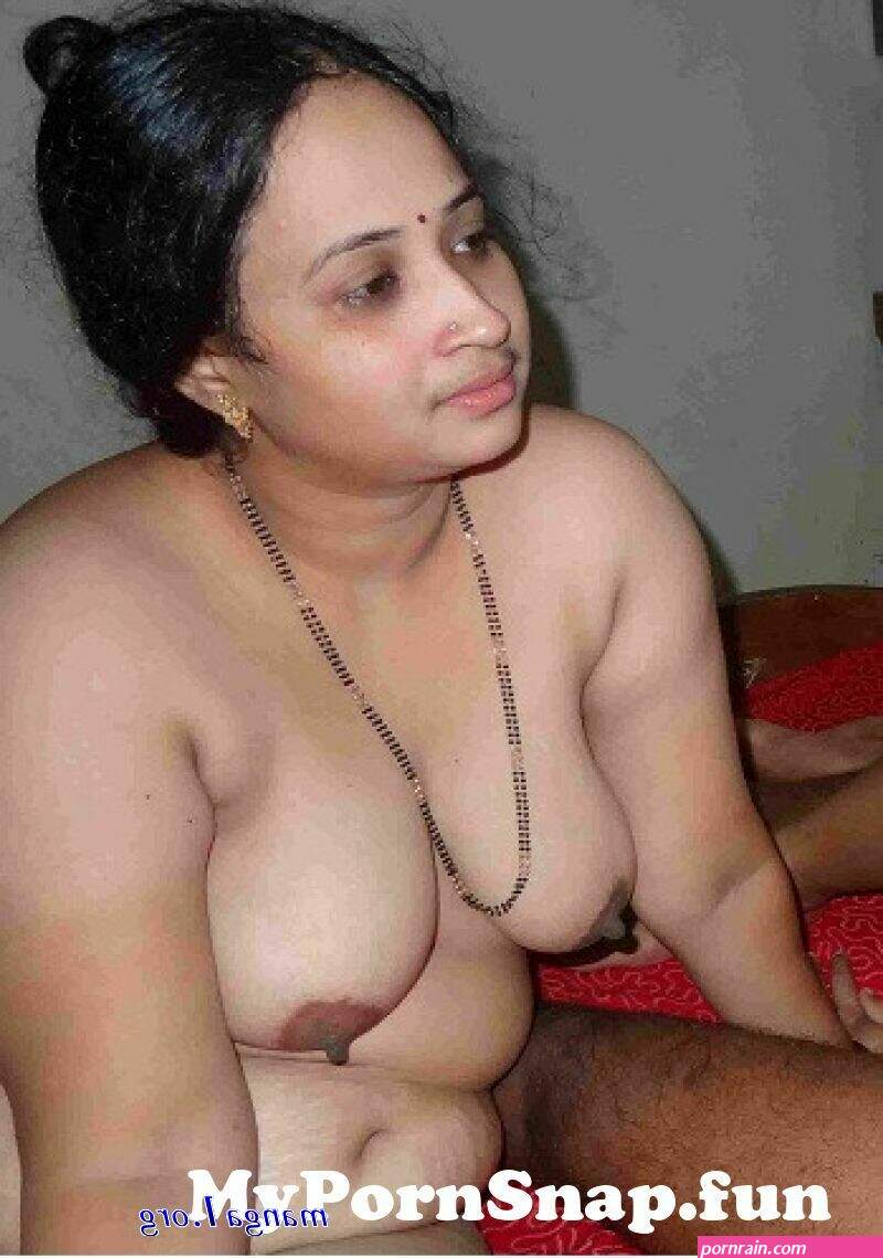 Desi sexy nude aunty in mangalsutr photo