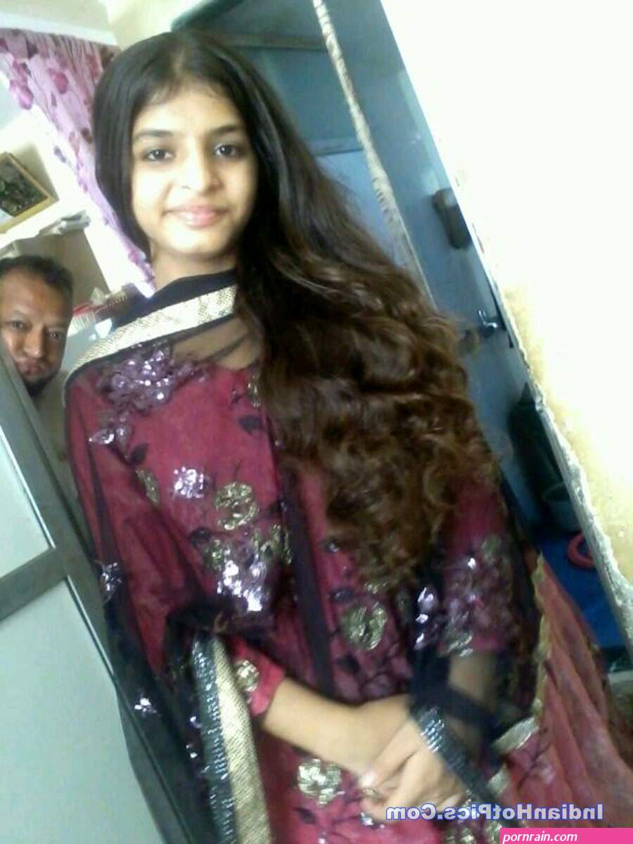 Mast Boobs Wali Desi Muslim College Girl Nude Selfies