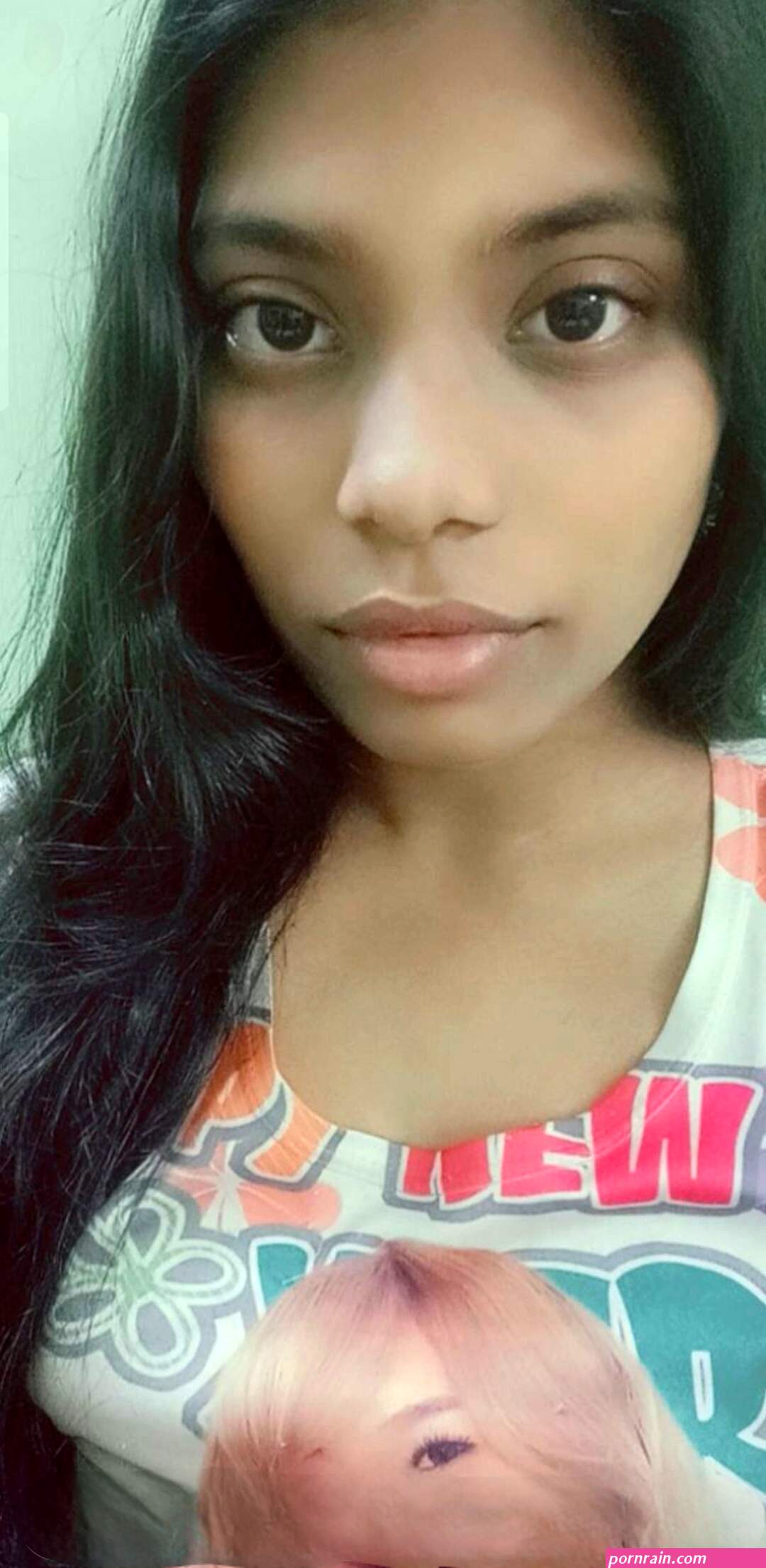 Hot Indian teen with small boobs 20 pictures