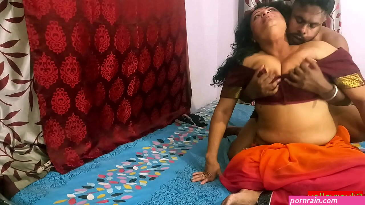 Indian best devar bhabhi sex! She come my room for fucking!! clear audio !