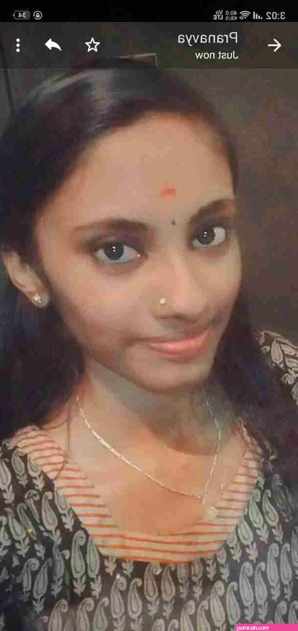 Nadan Malayali girl naked photos released