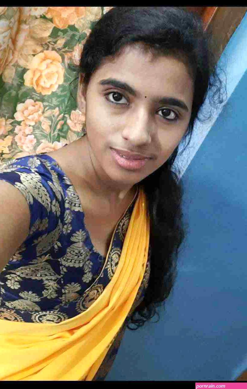 Malayali girl in Chennai sharing nude selfies