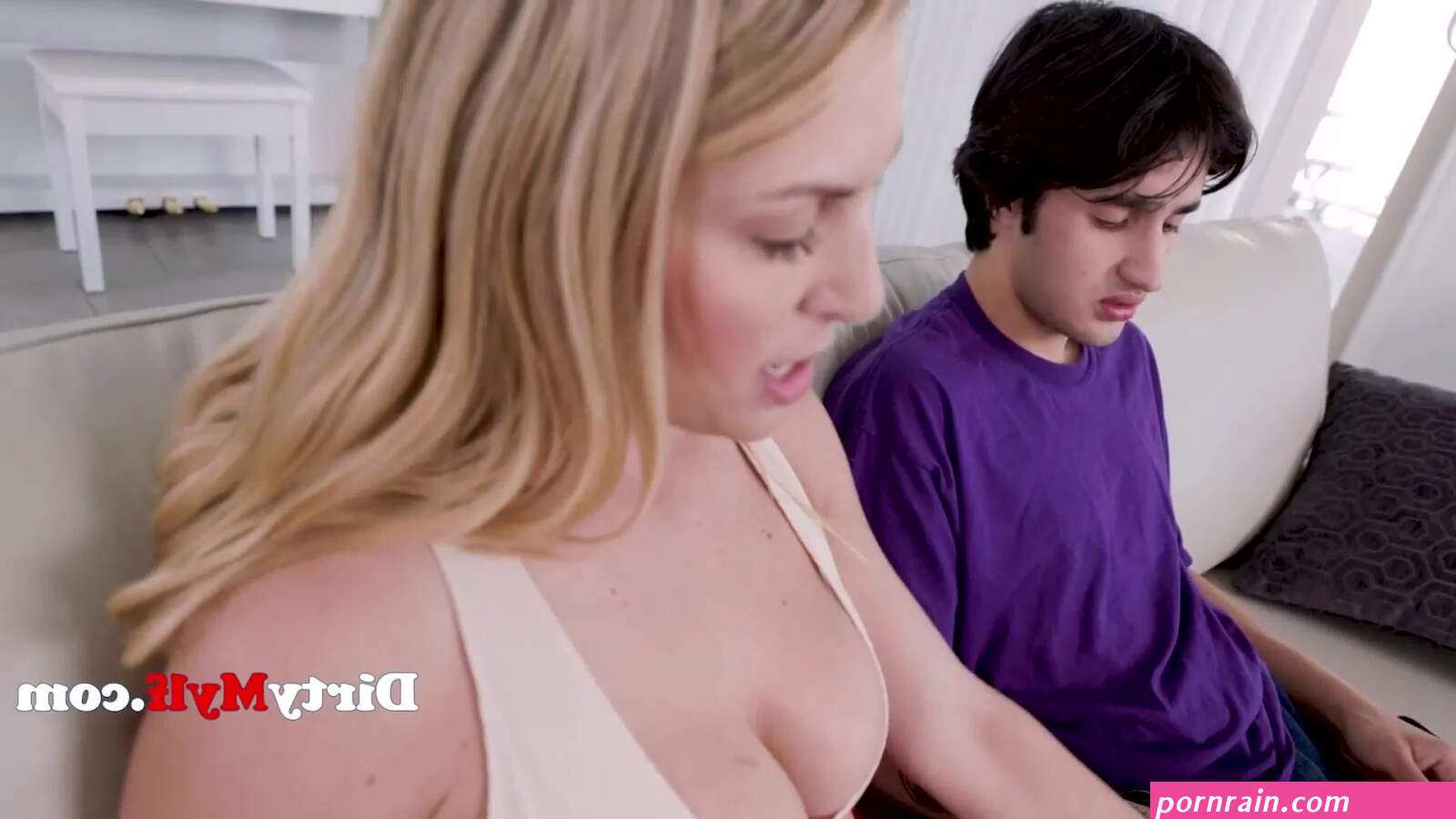 Step Mom Treats Son As Man Of The House Every Weekend watch online