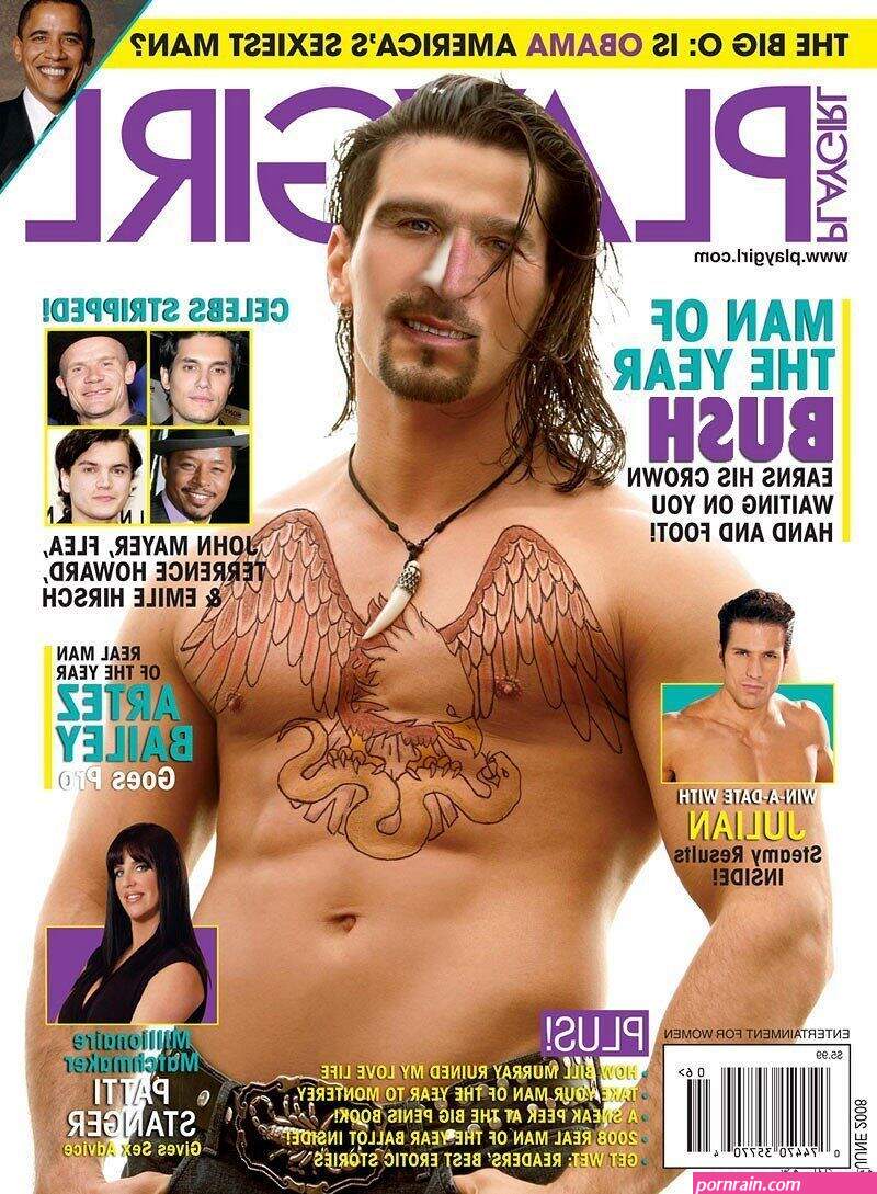 Women play girl mag
