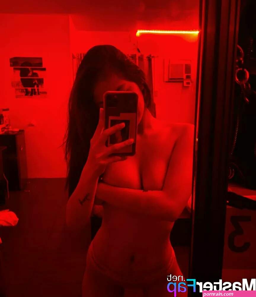 Siobe Lim Nude OnlyFans Leak Picture UCUWwcjop2