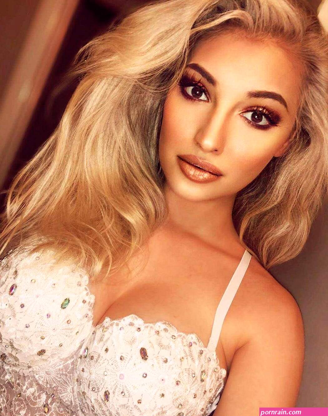 Oh how I wish I was Anna Faith in all her sex appeal!