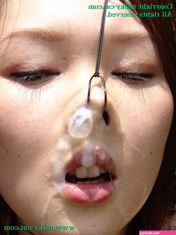 Cum up her nose