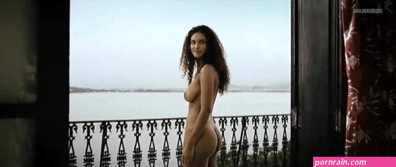 Nude video celebs Actress Debora Nascimento