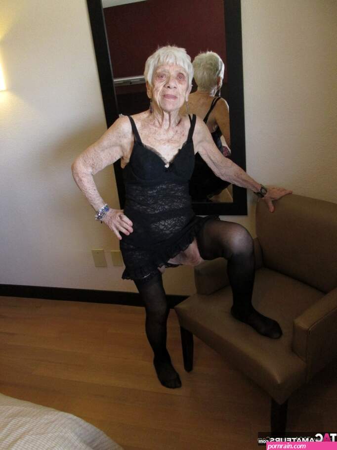 This wrinkled and weathered slut sucks a young guys cock like a true slut. Cougarchampion. Picture 4.