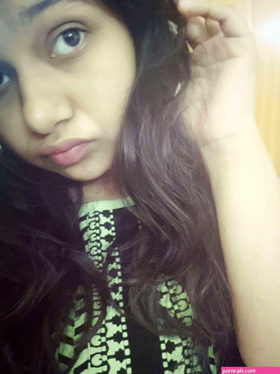 Cute Chubby Indian Girl 67 pictures