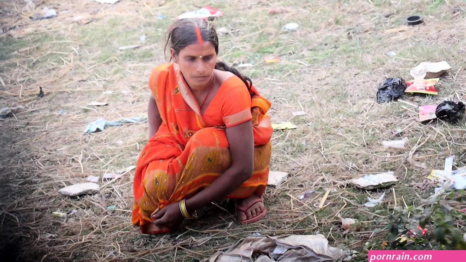 Indian Desi Village Open Pissing Spy Cam