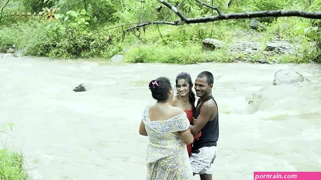 desi female has fuck-fest in river
