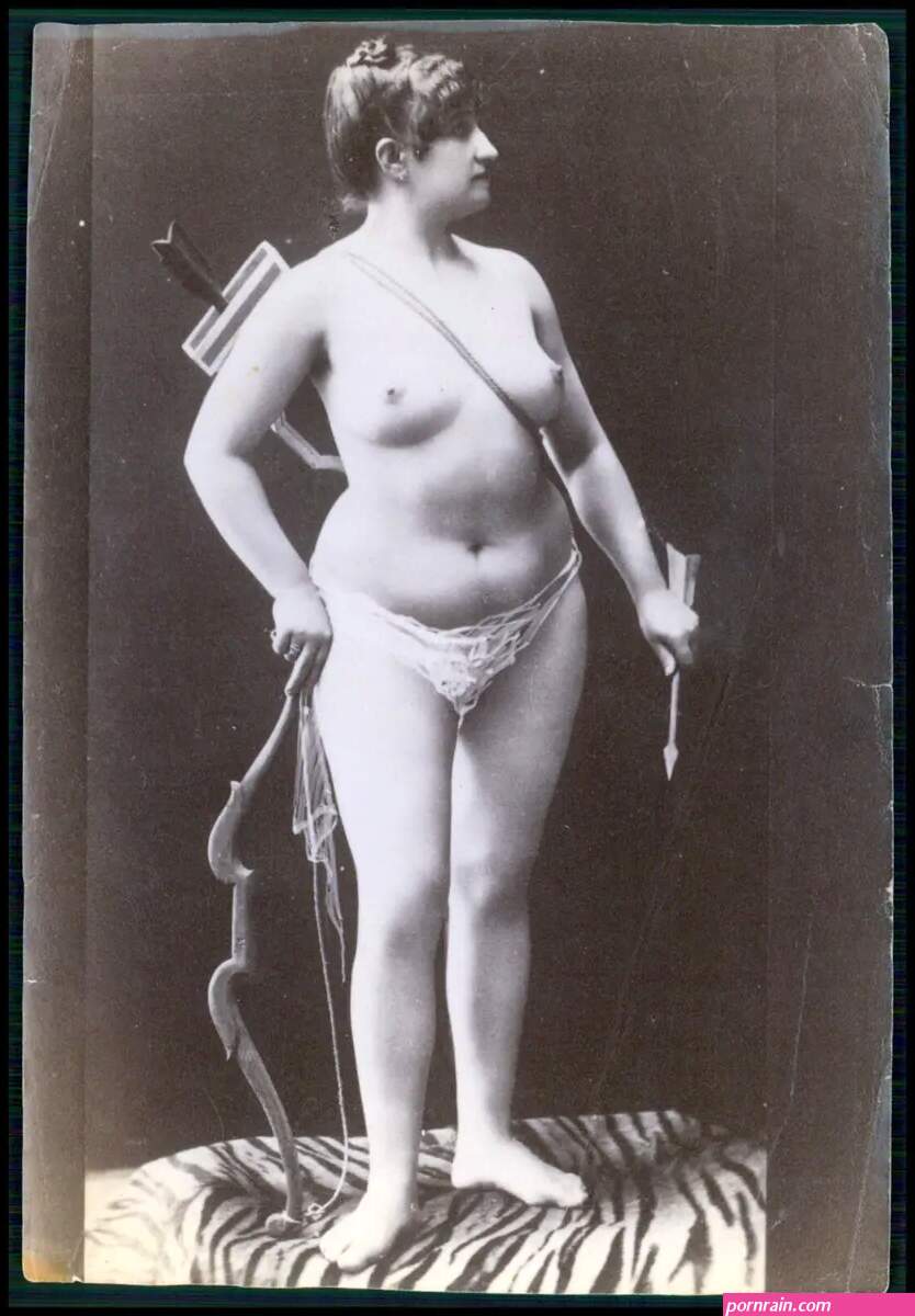 Albumen photo nude fat big woman Cupid arrow bow original early c1890s