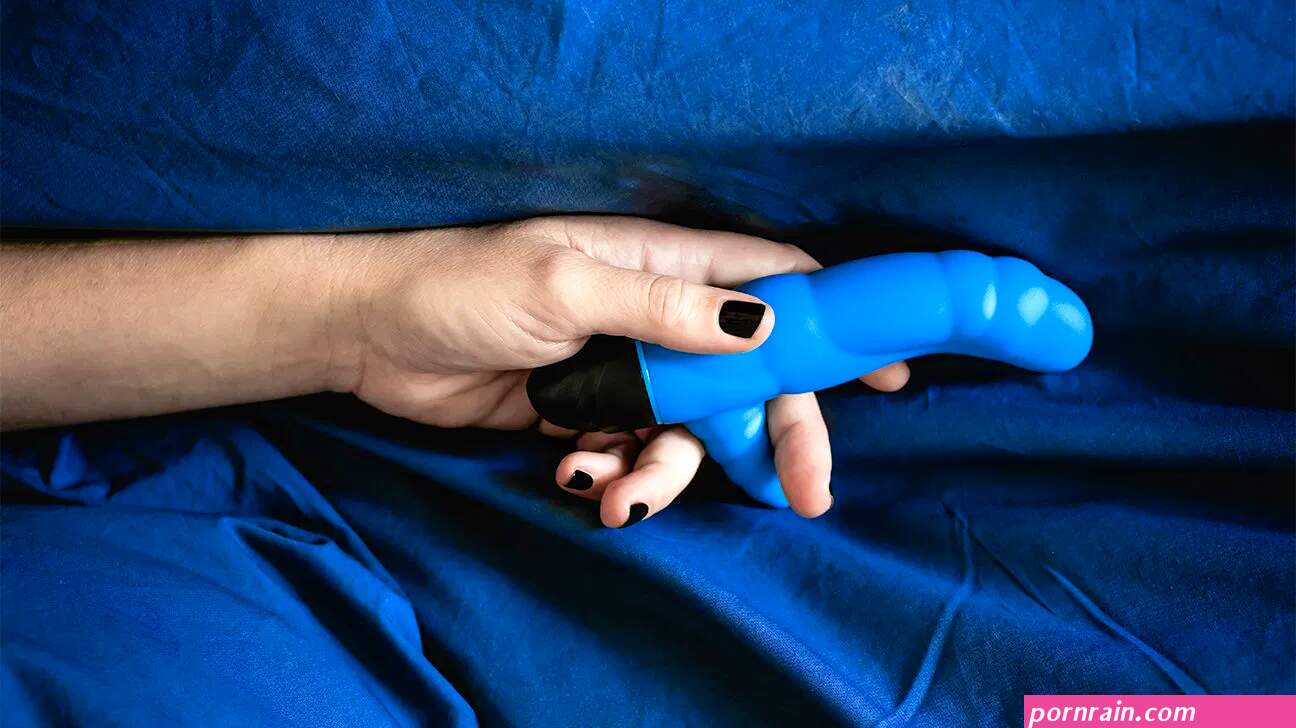 Is Masturbation Healthy? Self-Pleasures Not-So-Dirty Secret