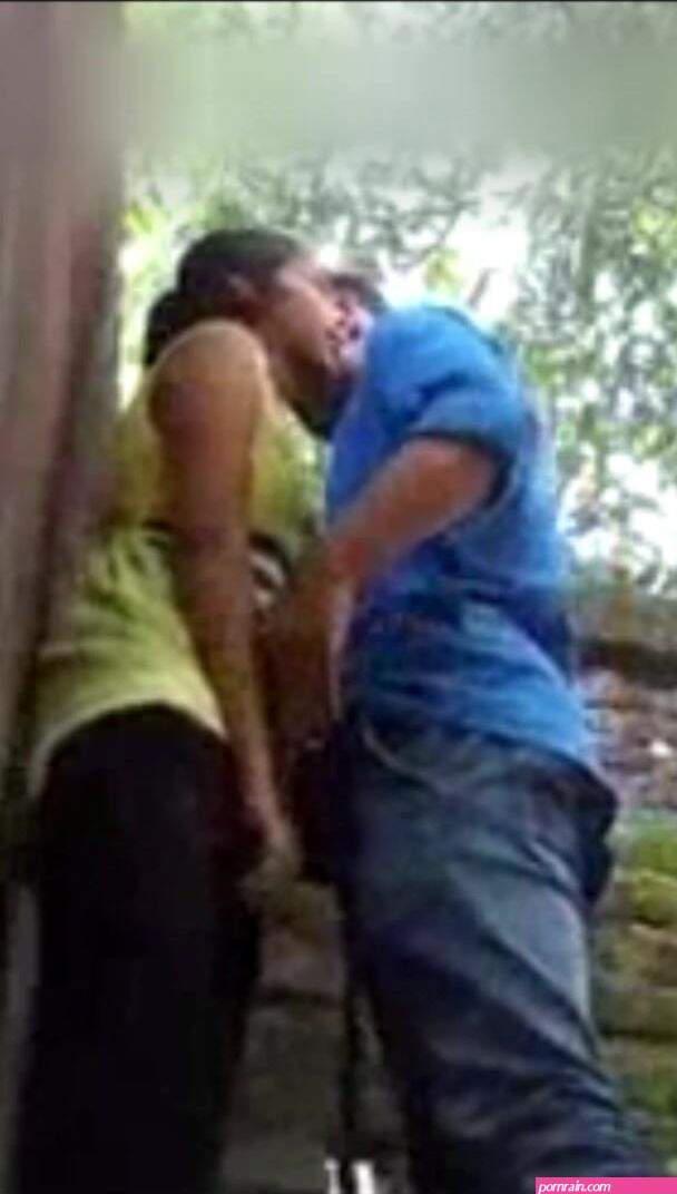 Cute Indian village lovers home sex their video leaked online