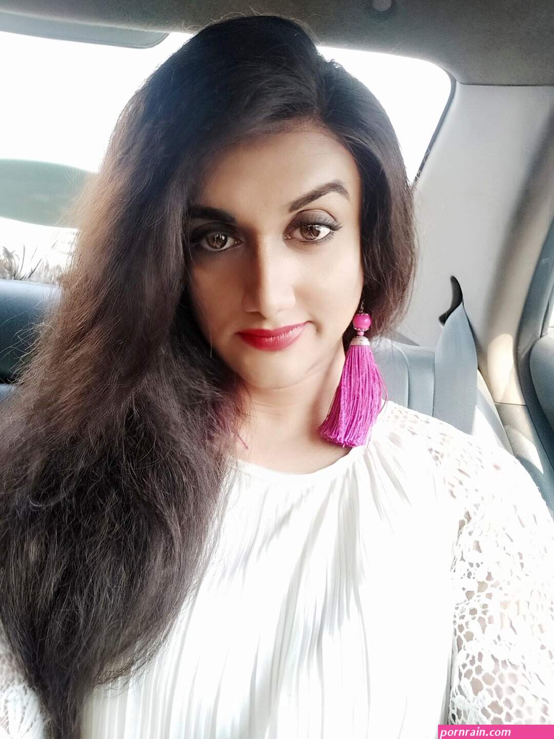 VersatileShemale Indian Transsexual escort in Kolkata