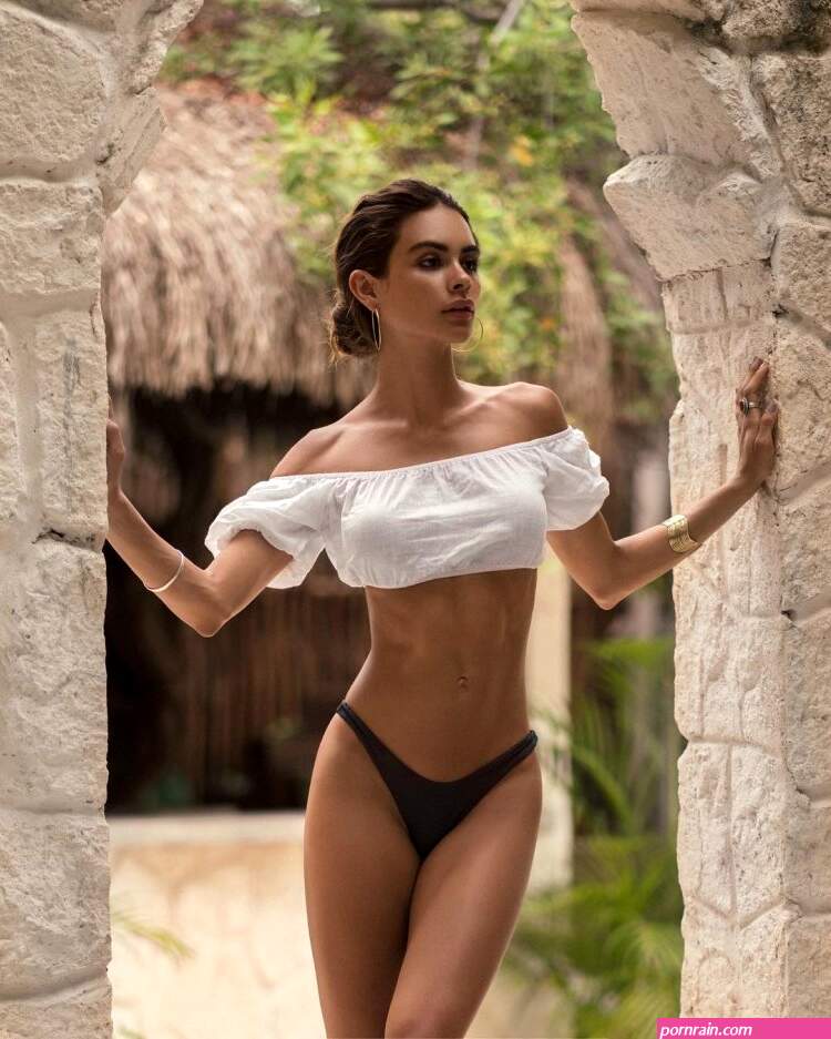 Sophia ali nude pics