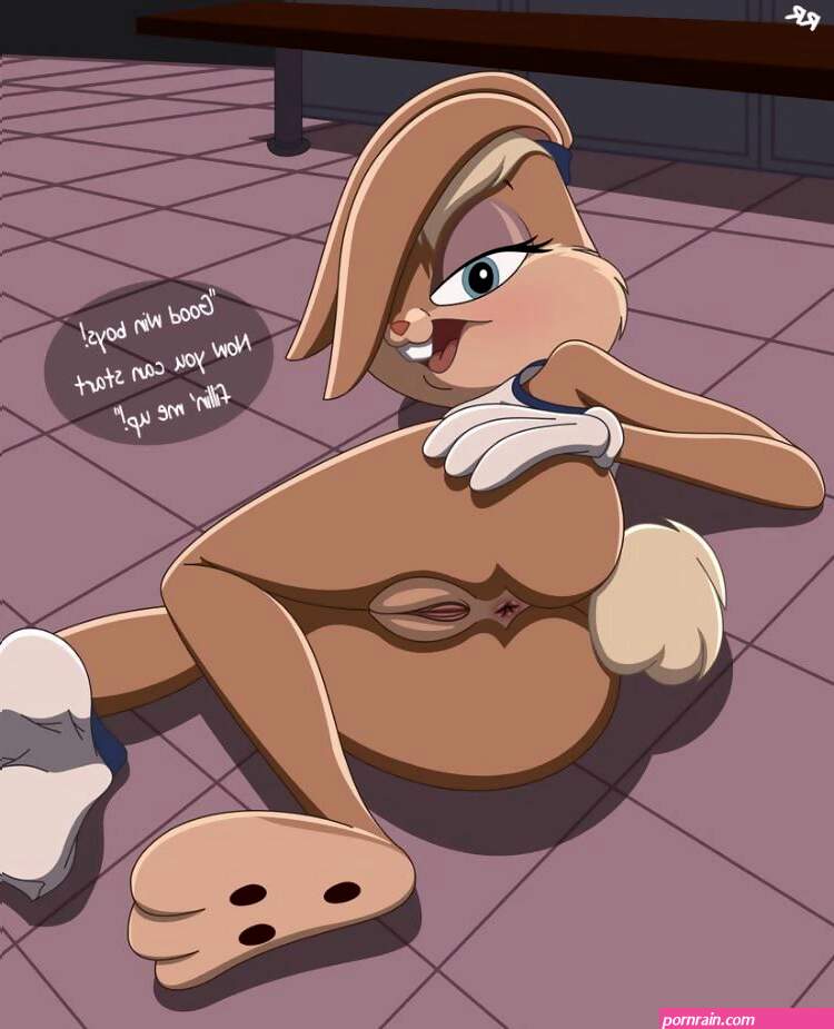 Lola loves to spread her cheeks