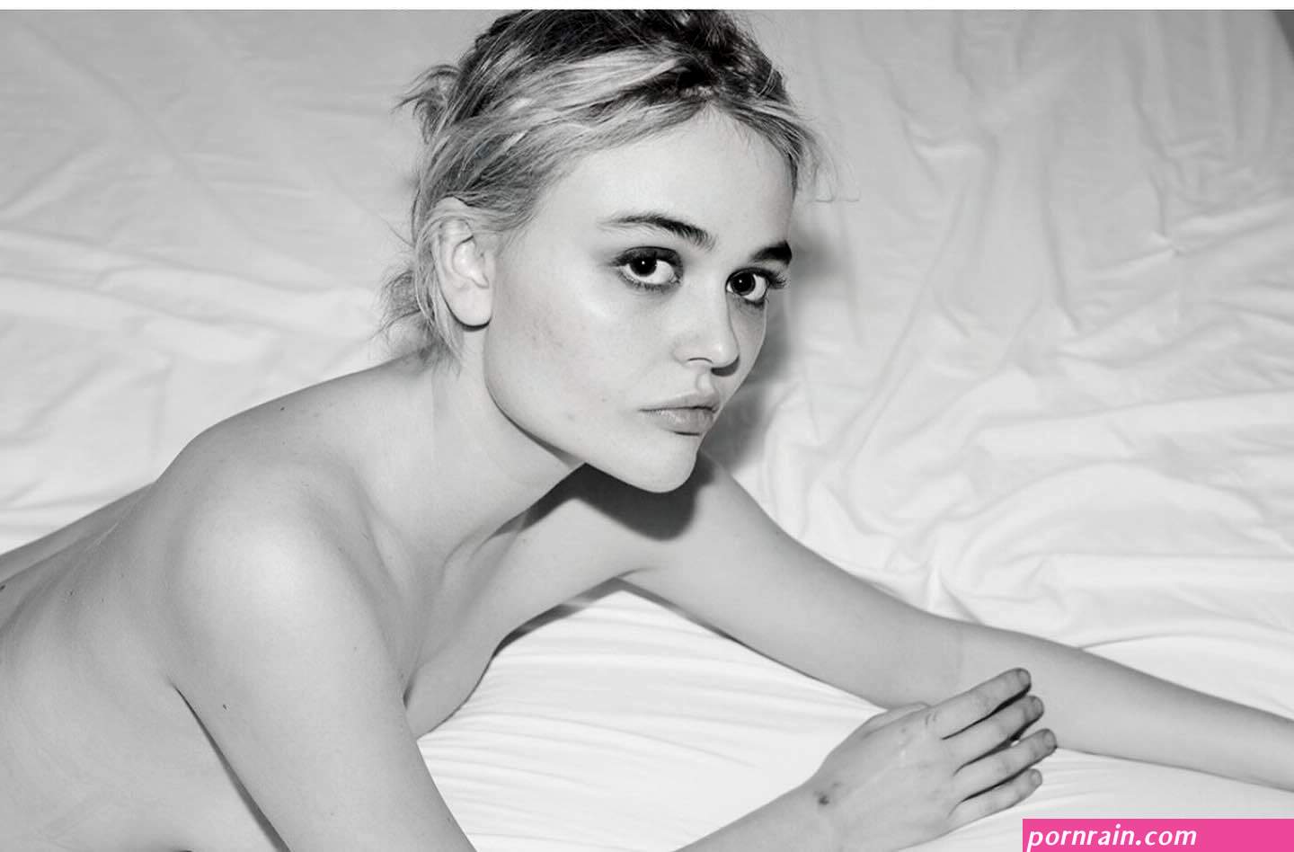 Emily Alyn Lind Naked Artistry Photo Shoot