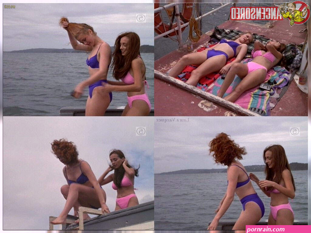 Laura Vazquez nude pics page