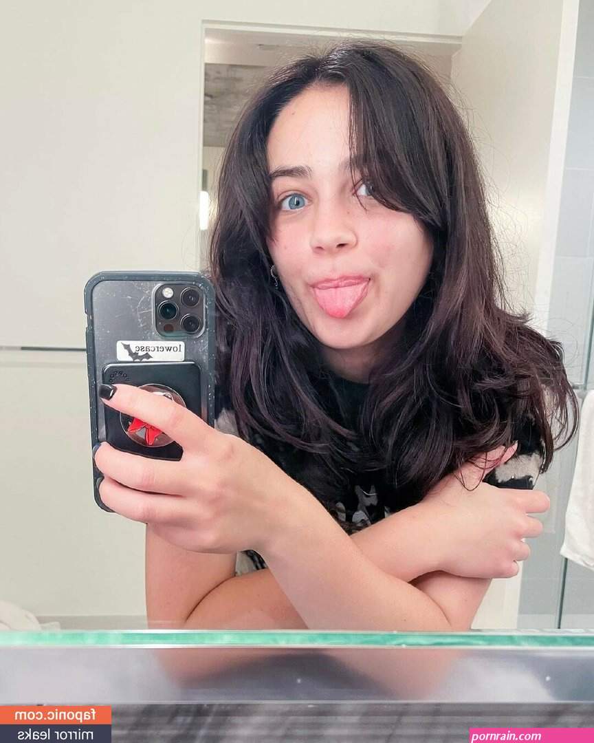 Mary Mouser aka missmarymmouser Nude Leaks