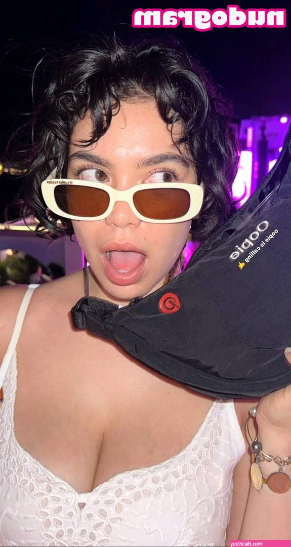 Aulii Cravalho AuliiCravalho Nude Leaks OnlyFans
