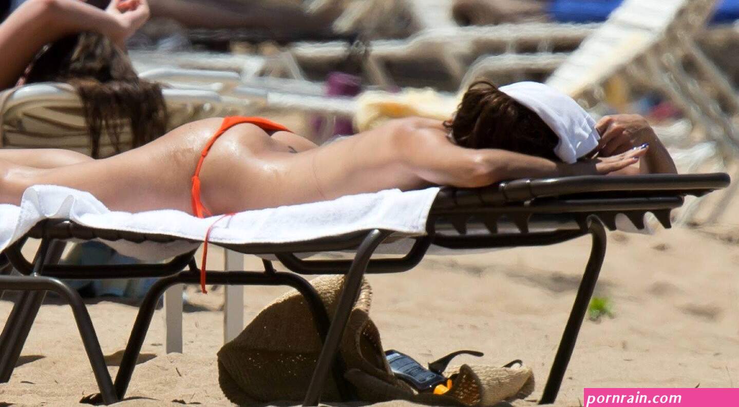 Eva Longoria Naked