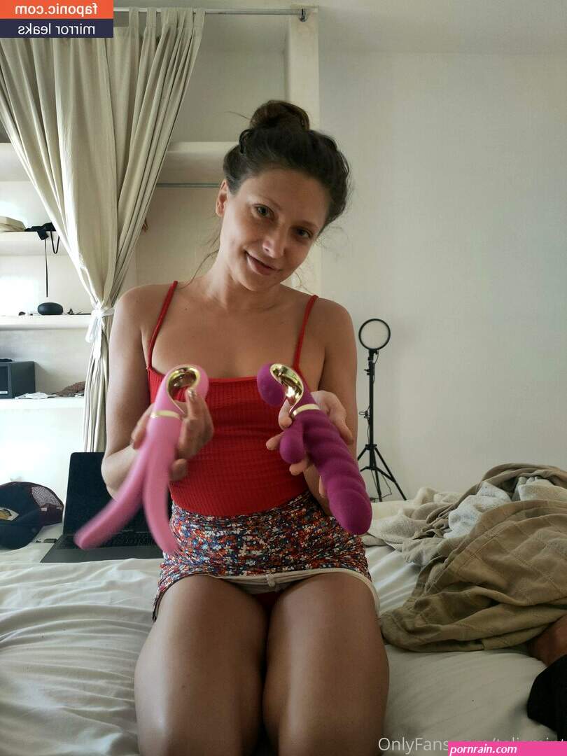 Kats Hacks aka ToyKat Nude Leaks