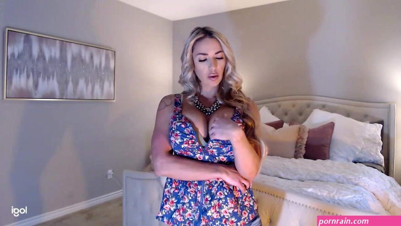 Kendra Kennedy joi