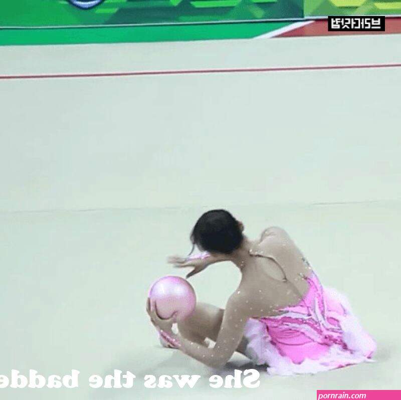 She was the baddest Kpop idol 101010. Goddess Cheng xiao from kpop idol nip slip Post