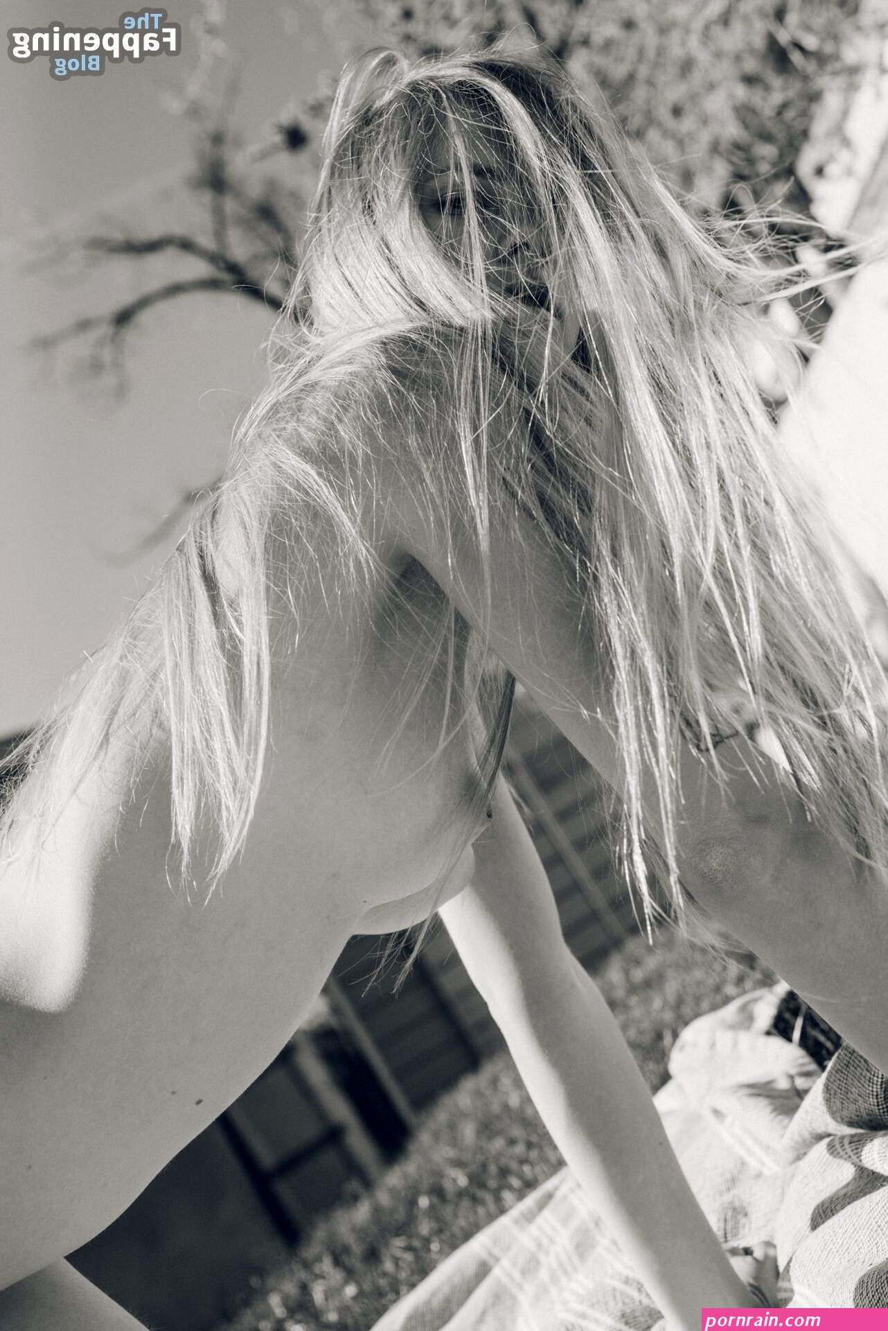 Emily Seiler Nude