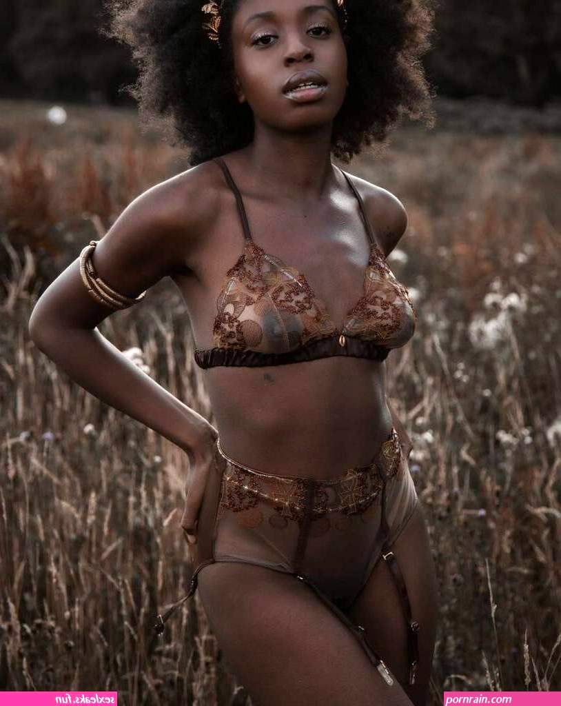 Fulani Naked Nipple