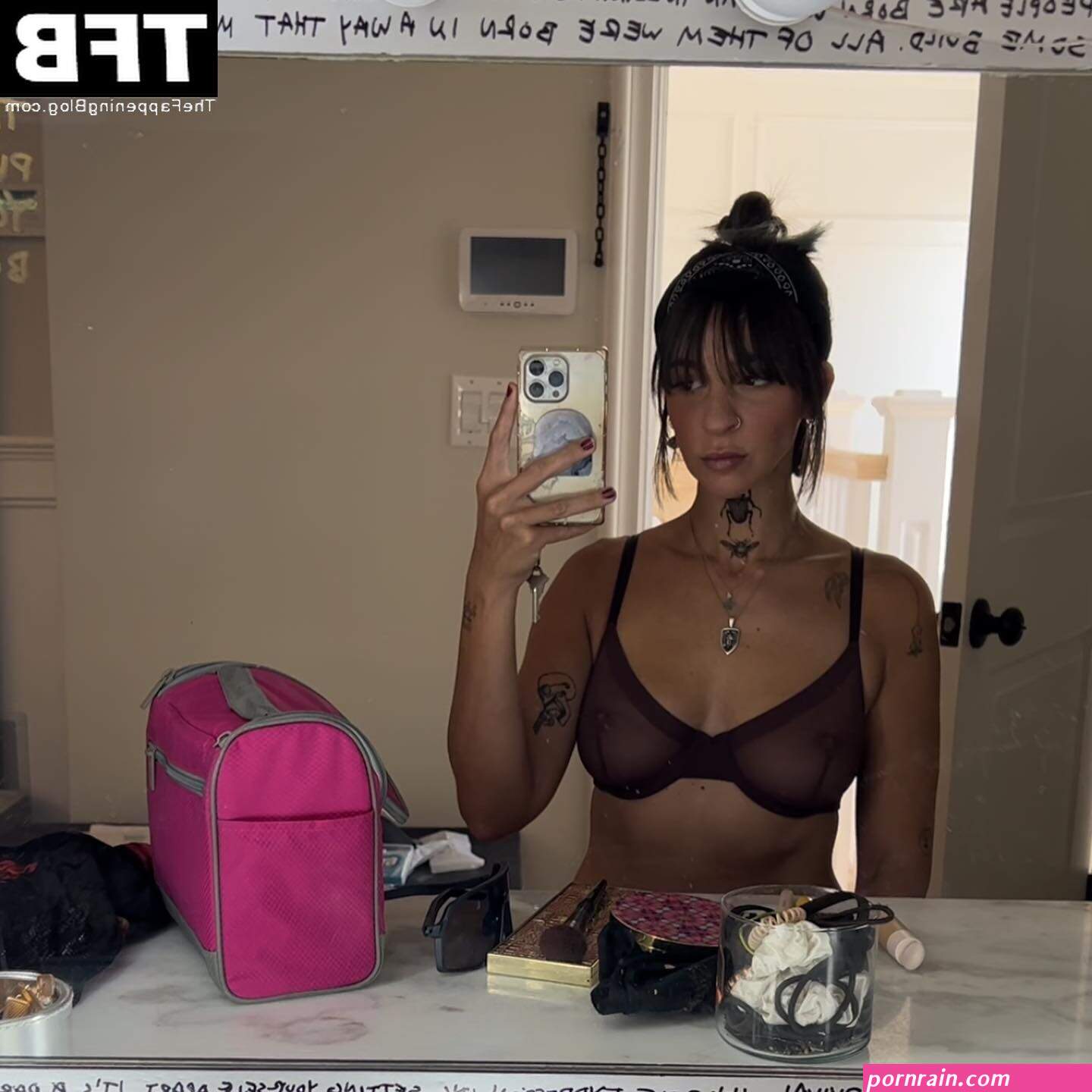 Gabbie Hanna Nude Photos Videos 2024
