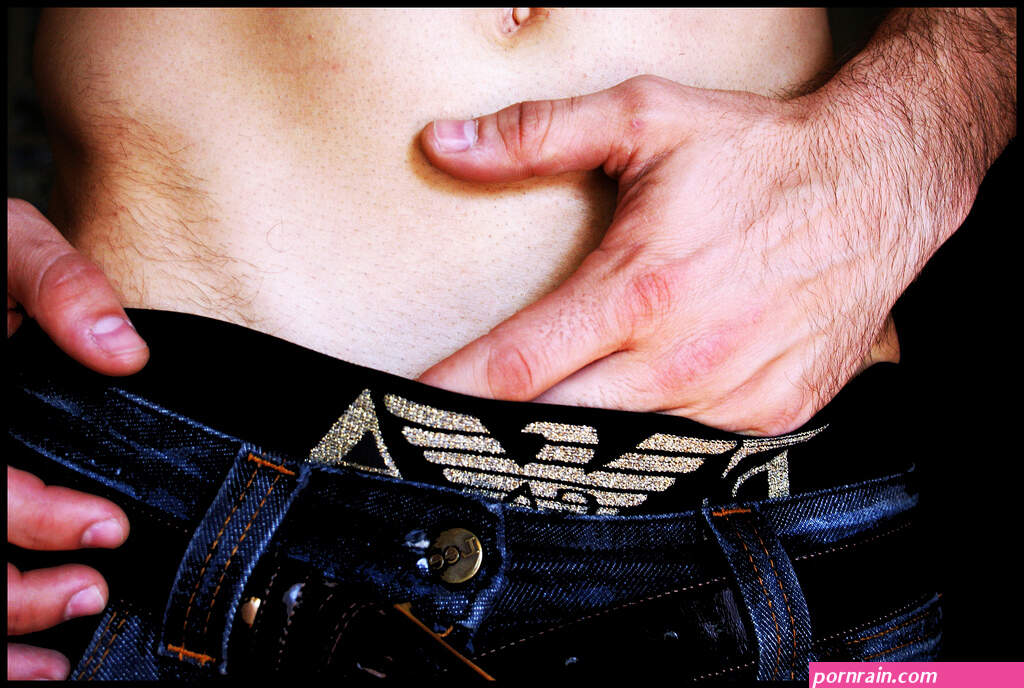 5 Reasons Why You Should Totally Have Sex with a German Dude