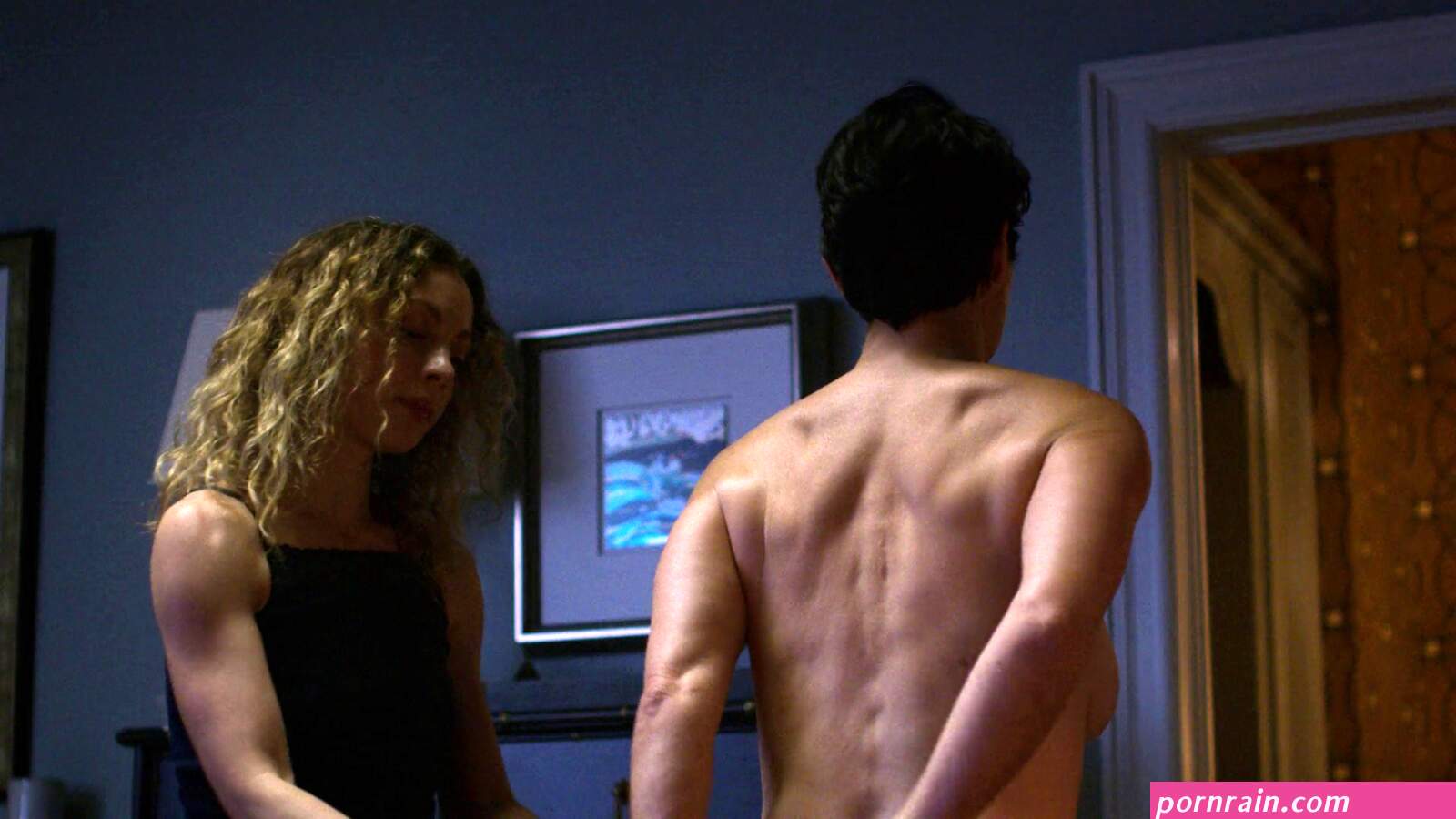 Naked Carrie-Anne Moss in Jessica Jones ANCENSORED