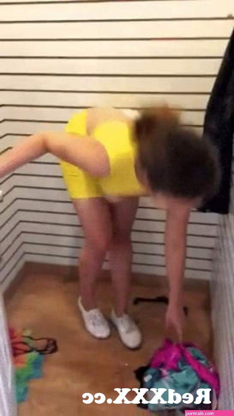 Leila Lowfire topless in dressing room from sex in dressing room Post